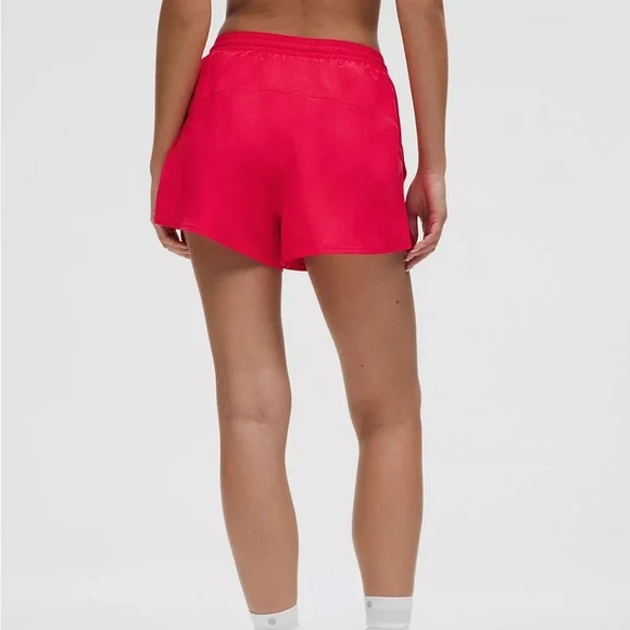 BRAND NEW Lululemon Pace Rival High-Rise Short 3" - Picture 5 of 8